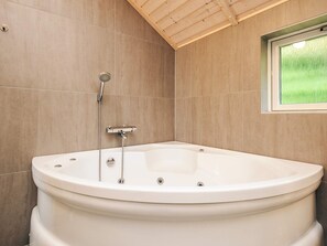 House | Spa treatment