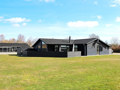 8 Person Holiday Home in Hadsund