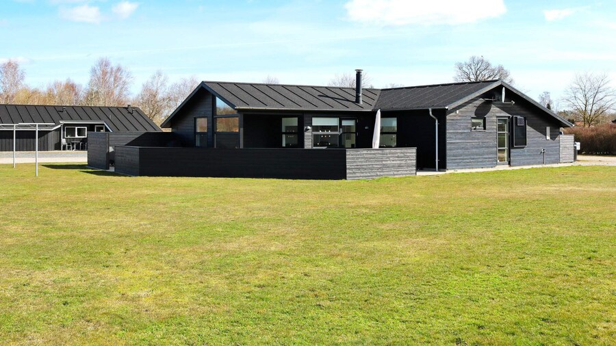 8 Person Holiday Home in Hadsund