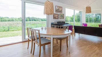 House | Dining