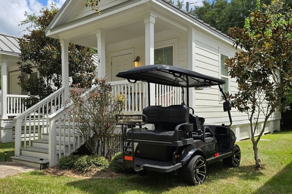 Golf cart included in booking!