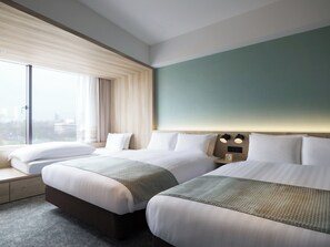 Deluxe Family Room (Western-Style Room) | In-room safe, free WiFi, bed sheets - &Here TOKYO UENO (Tokyo)