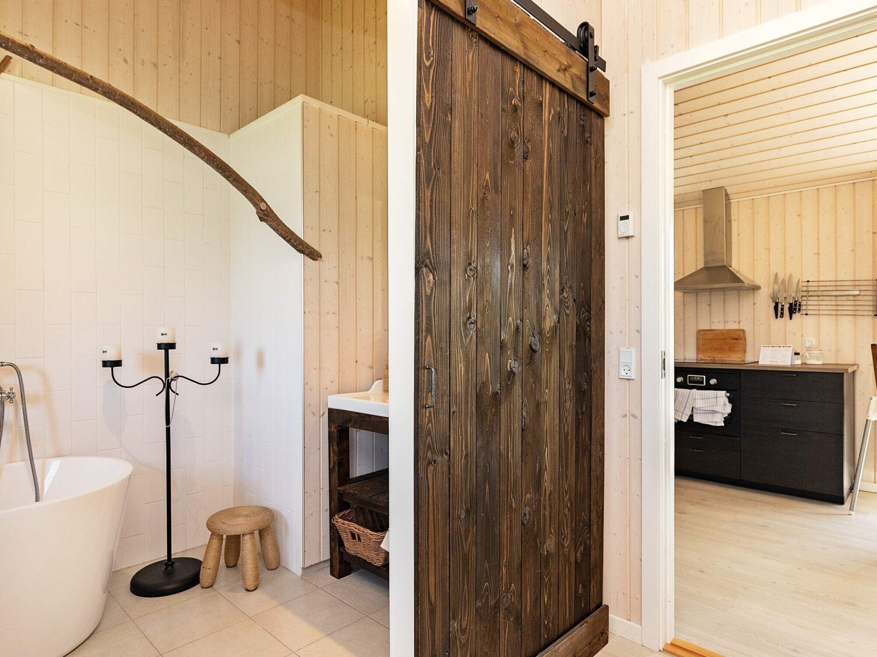 House | Bathroom
