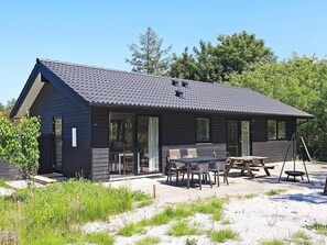 House | Dining - 6 Person Holiday Home in Stege (Stege)