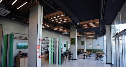 CAMPOS DE HOLAMBRA INN