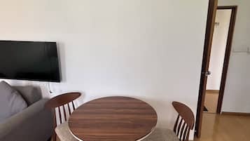 Departamento estándar | Servicio a la habitación