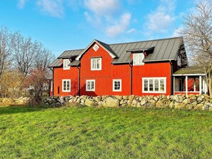 House | Exterior