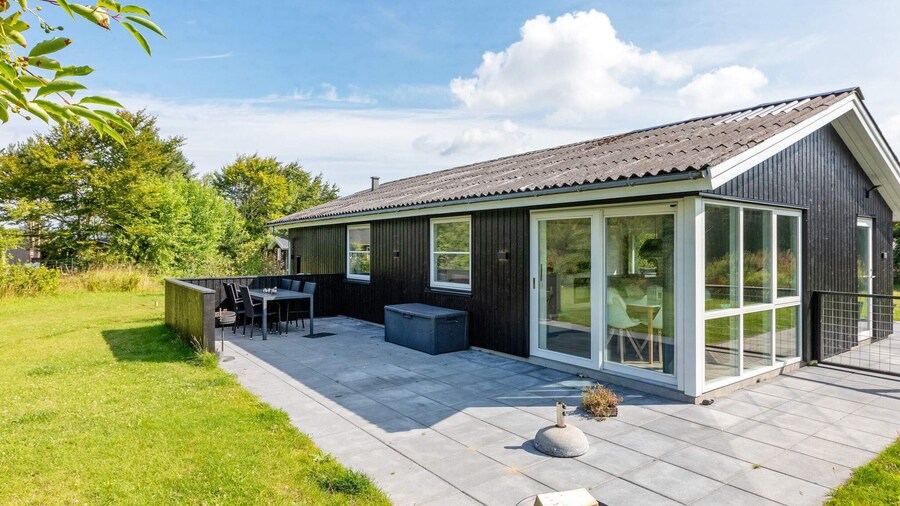 6 Person Holiday Home in Hjorring