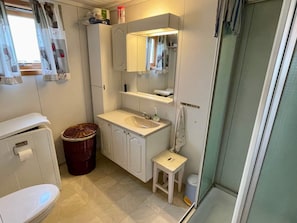 Bathroom - 8 Person Holiday Home in Baldersheim-by Traum (Bjørnafjorden)