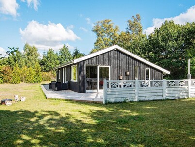 6 Person Holiday Home in Ebeltoft