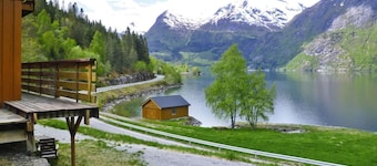 7 Person Holiday Home in Oppstryn