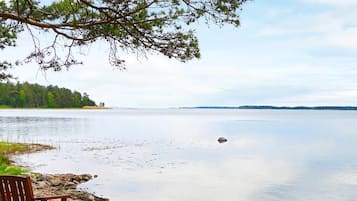 House | Water view