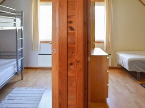 3 bedrooms, individually furnished