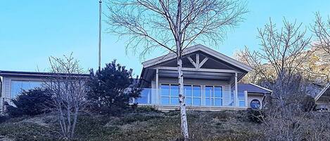 Nhà | Chi tiết ngoại thất