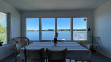 House | Dining