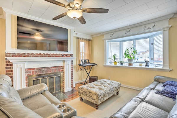 Gibbstown Vacation Rental | 4BR | 4BA | 2,800 Sq Ft | Access Only By Stairs