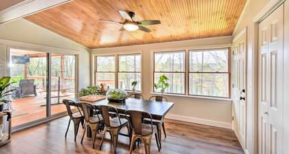 Townville Lake House w/ Private Dock, Kayaks!