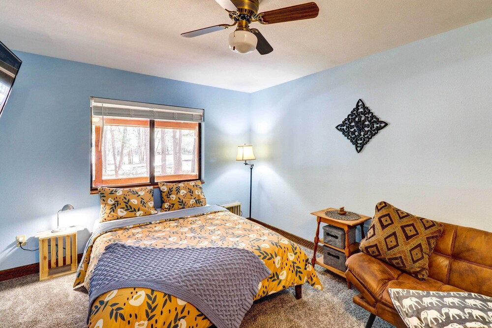 Lakeside Cabin Rental w/ Hot Tub Close to Hiking