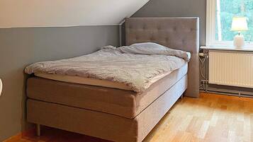 House | 5 bedrooms, individually furnished