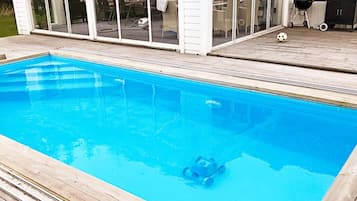 House | Pool | Outdoor pool