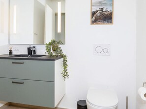 House | Bathroom - 12 Person Holiday Home in Vinderup (Vinderup)