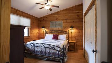 1 chambre, fer et planche Ă  repasser, Wi-Fi gratuit, draps fournis