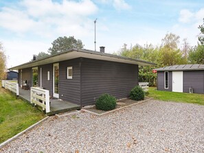Exterior - 6 Person Holiday Home in Vaeggerlose (Vaeggerlose)