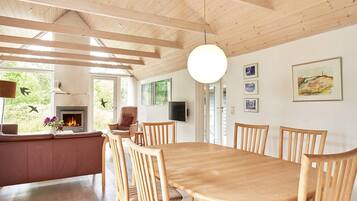 House | Dining