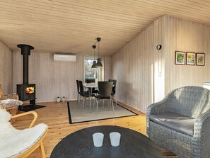 House | Interior - 6 Person Holiday Home in Hals (Hals)