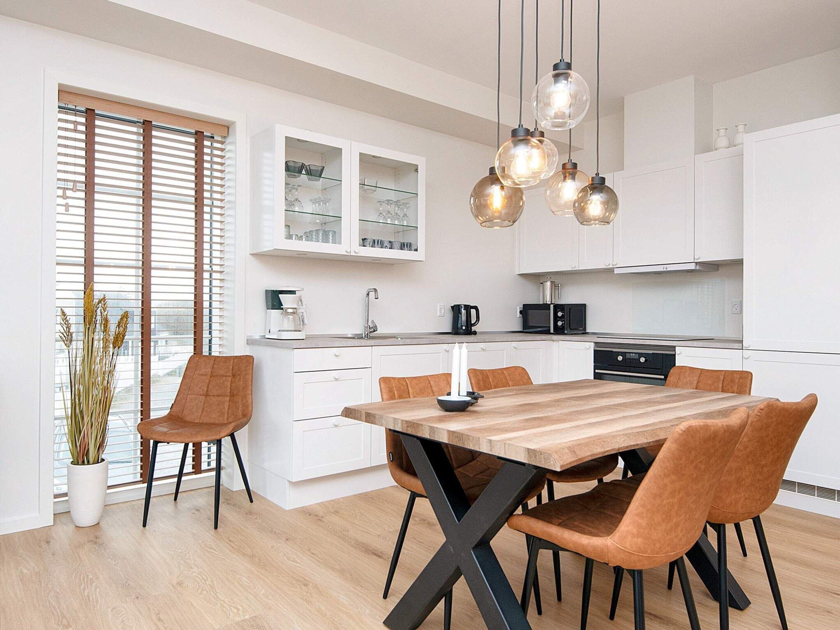 House | Dining
