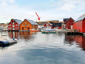 House | Marina - 6 Person Holiday Home in Bud (Hustadvika)