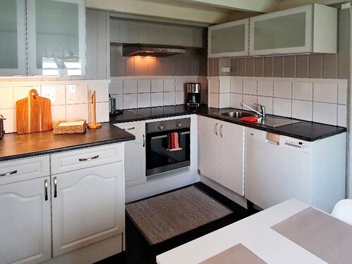 6 Person Holiday Home in Bud