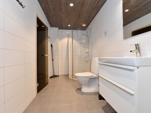 House | Bathroom