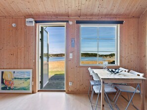 House | Dining