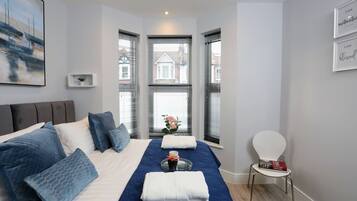 Family Apartment | 3 bedrooms, Egyptian cotton sheets, premium bedding