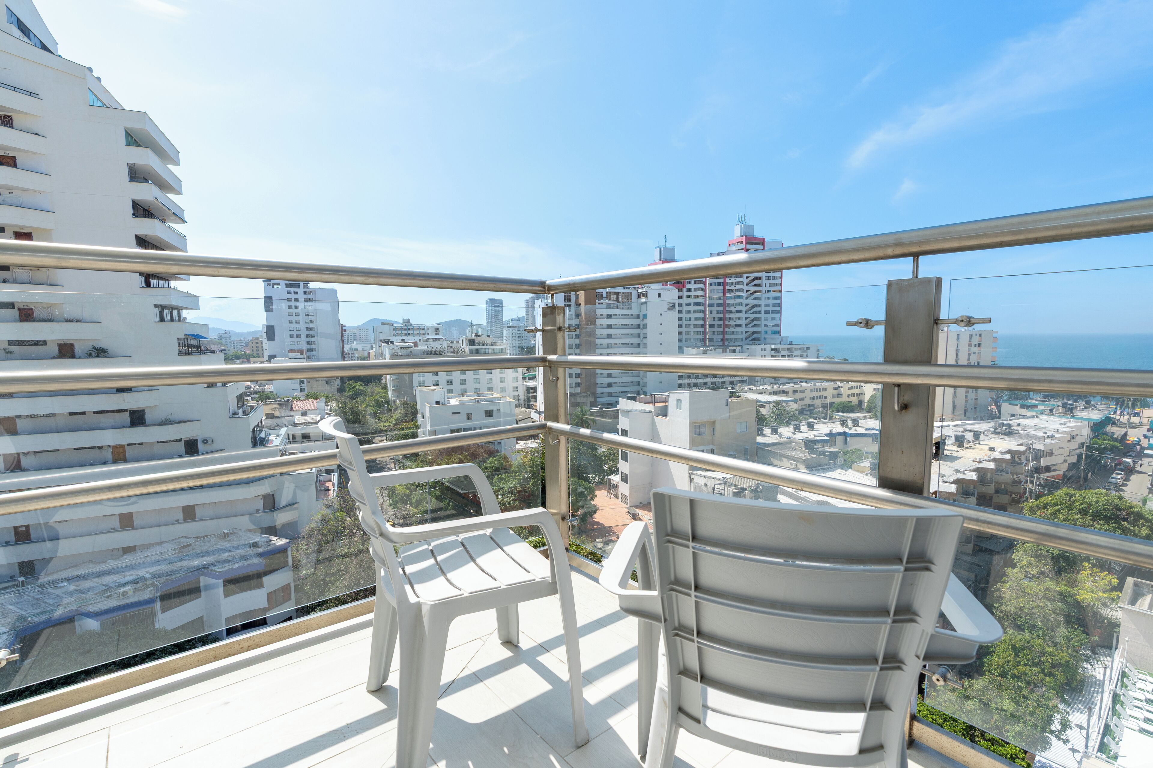 Habitación familiar | Insonorización, wifi gratis y ropa de cama 