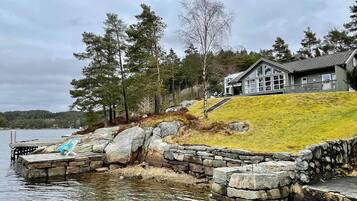 House | Property grounds