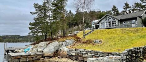 House | Property grounds