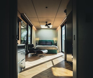 CABN X Giles McLaren Vale | Living area | Fireplace