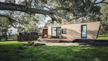 CABN X Giles McLaren Vale | Terrace/patio