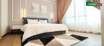 Egyptian cotton sheets, premium bedding, minibar, free WiFi