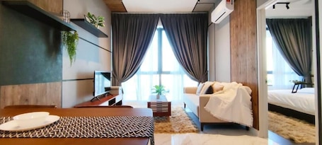 1 bedroom, Egyptian cotton sheets, premium bedding, minibar