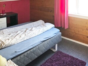 House | 4 bedrooms, individually furnished
