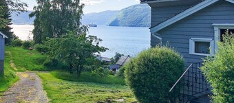 6 Person Holiday Home in Utvik