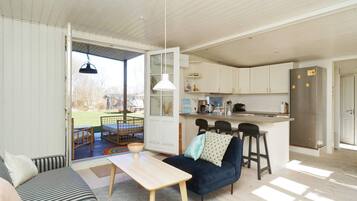 House | Dining