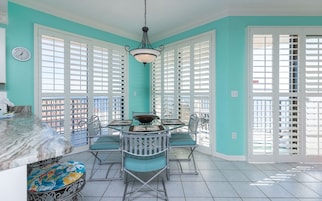 Condo, 2 Bedrooms | Dining