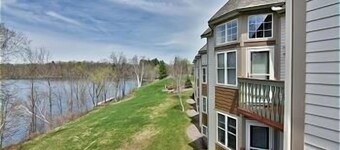 Unit 207 2 Bdrm/ 2 Ba 2 Bedroom Condo by RedAwning