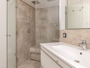 Apartment | Sauna - 5 Star Holiday Home in Wendtorf (Wendtorf)