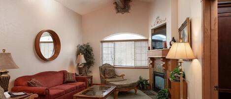 Apartment, 2 Schlafzimmer | Wohnbereich