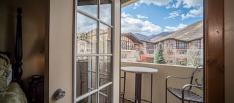 Villas at Zermatt Resort - Condos